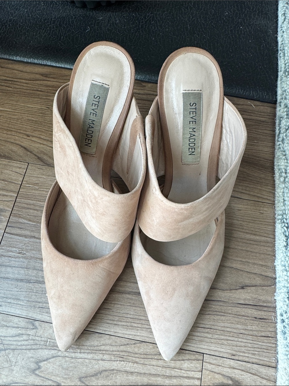 Steve Madden Beige Suede Pointed-Toe Mule with Wide Strap